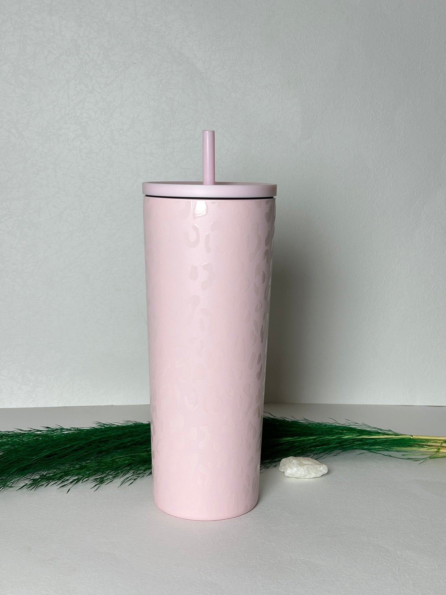 Pink stainless steel Cheetah print tumbler
