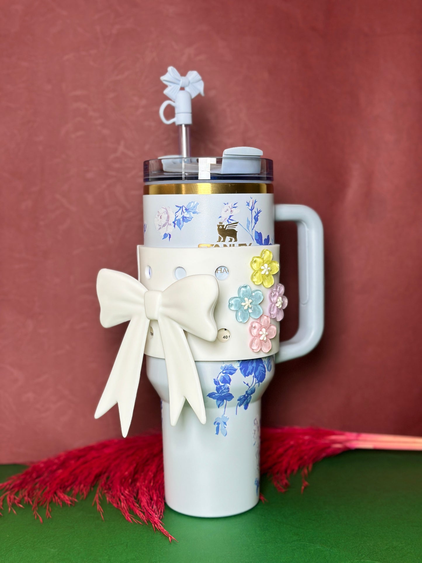 WHITE BOW ACCESSORIES