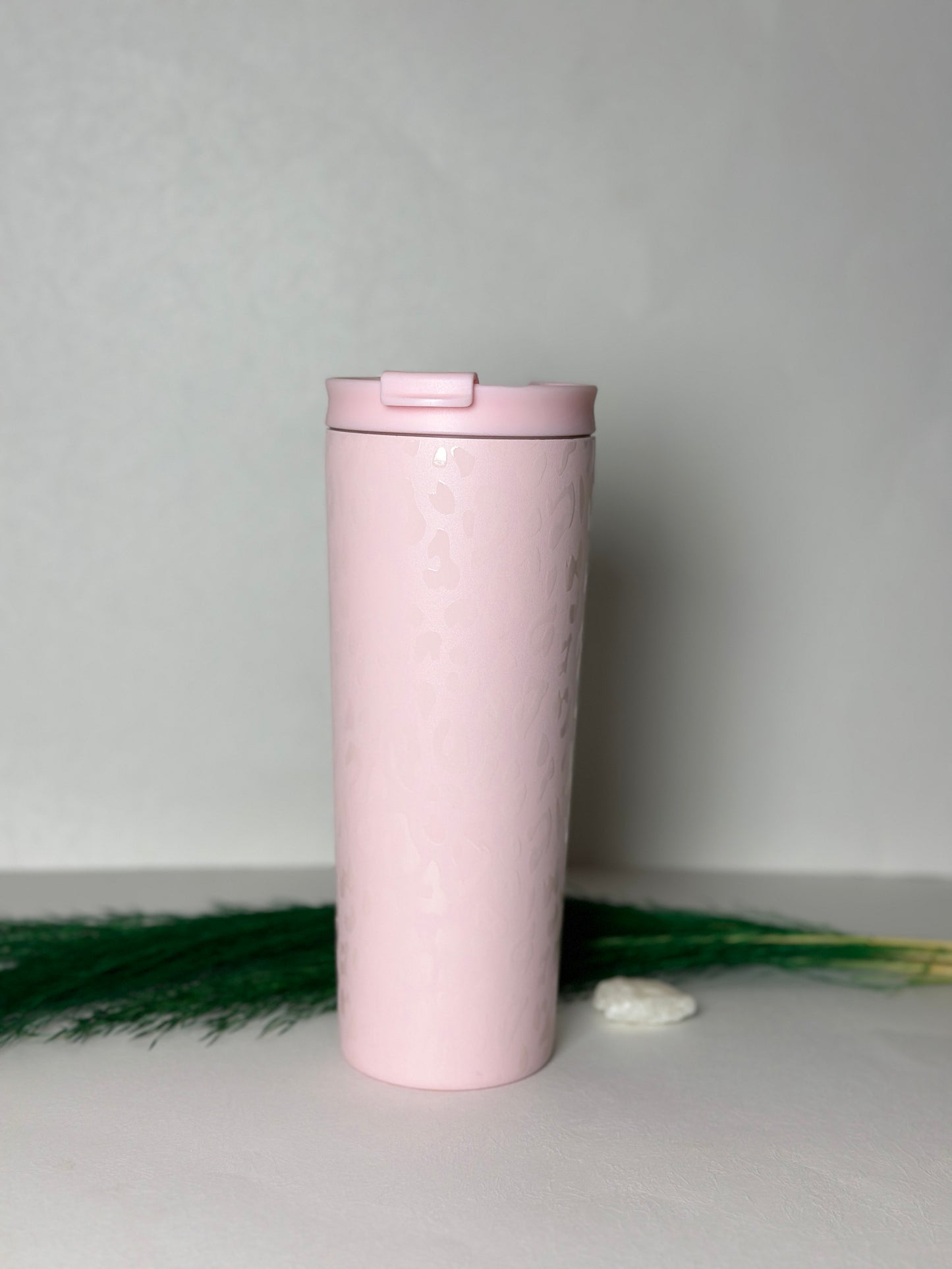 Pink stainless steel Cheetah print tumbler