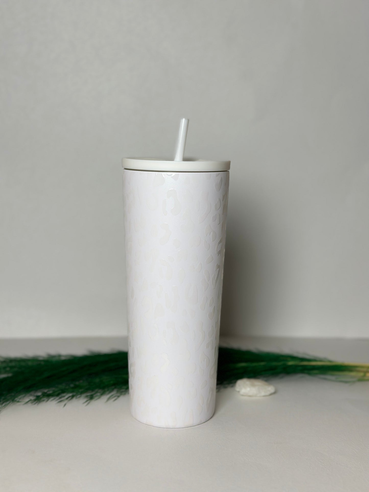 White stainless steel Cheetah print tumbler